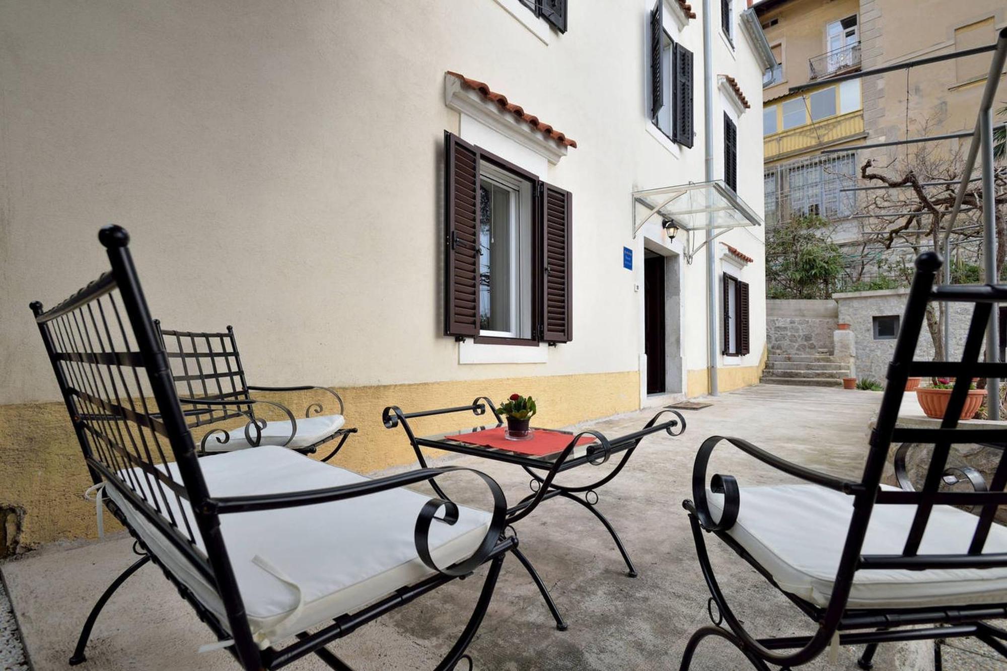 Apartment Opatija Lavanda Buitenkant foto